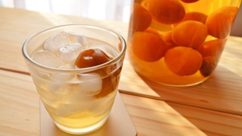 Rượu táo mèo