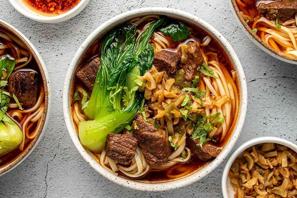 Học cách làm mì bò hầm Đài Loan chuẩn vị mở quán thành công