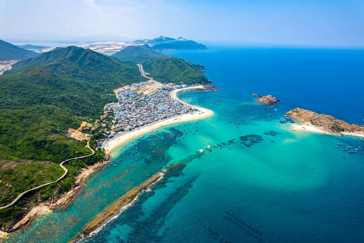 Gợi ý lịch trình 3 ngày 2 đêm du lịch Quy Nhơn tự túc dịp hè 2025