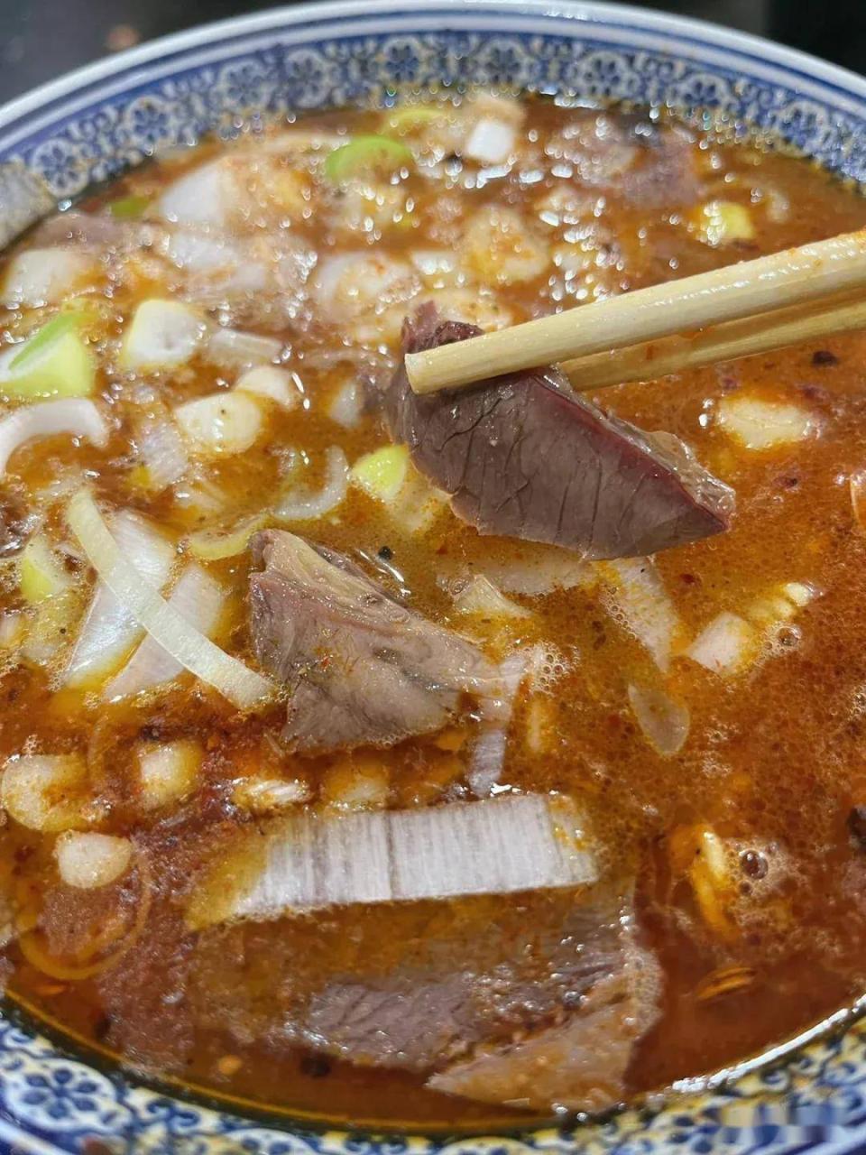 Đi Lạc Dương ăn gì? 10 món đặc sản “ăn một lần, nhớ một đời” khiến du khách mê mẩn- Ảnh 7.