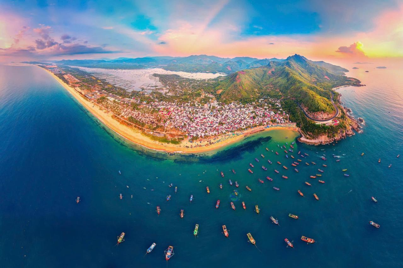 Đắk Lắk: Tái định vị du lịch trong không gian thống nhất “đại ngàn - biển xanh”- Ảnh 3.